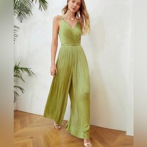 Wide leg jumpsuit